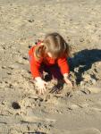 At the beach on Sunday - Amaia gathering sand...(DSCF0055)