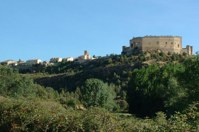 Burgos0903-40
The castle in the village of Pedraza de la Sierra