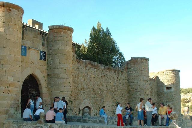 Burgos0903-48
Pedraza de la Sierra - medieval castle