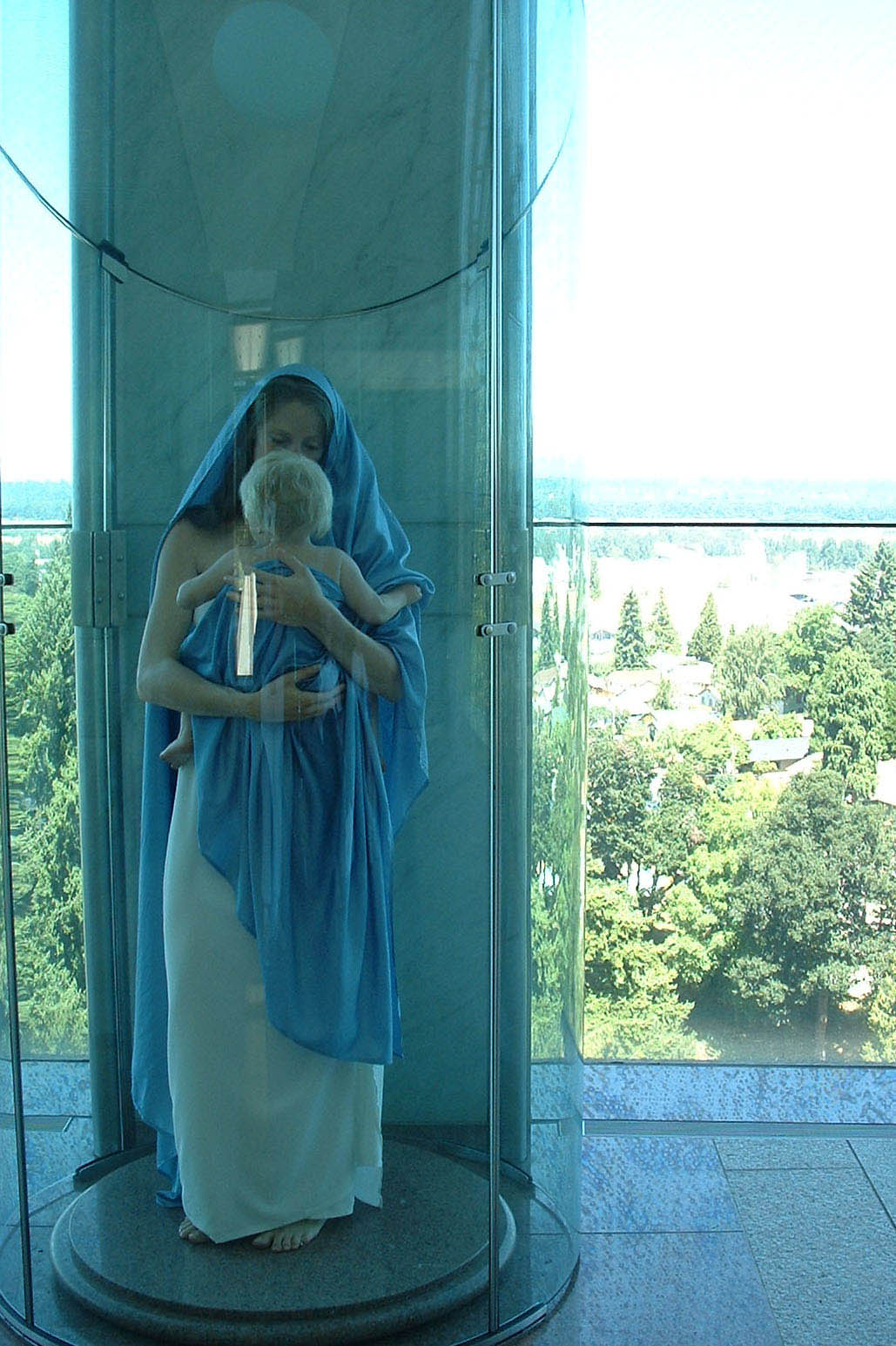 Portland Grotto-2 Amazing life-like statue of Mary and Child inside the Grotto viewing area at the top of the tower